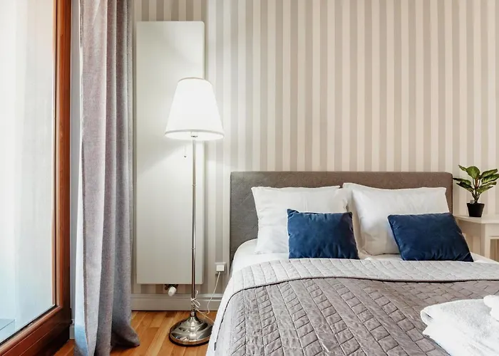 Premium Plac Litewski 7 *